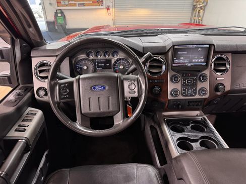 Used 2016 Ford F250 Lariat w/ Lariat Ultimate Package image 23