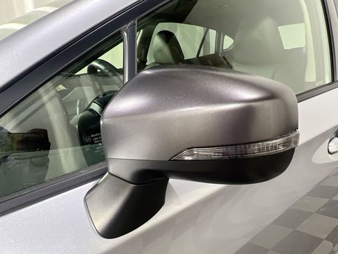 Used 2021 Subaru Crosstrek 2.5i Sport w/ Moonroof Package image 14