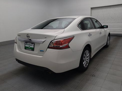 Used 2014 Nissan Altima 2.5 S FWD image 9