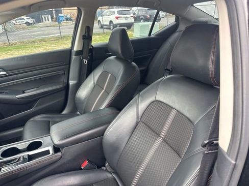 Used 2023 Nissan Altima 2.5 SR image 7