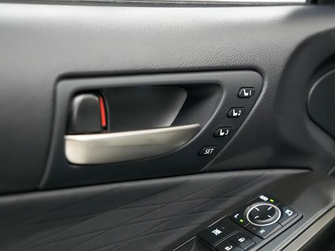 Used 2025 Lexus IS 350 F Sport image 21