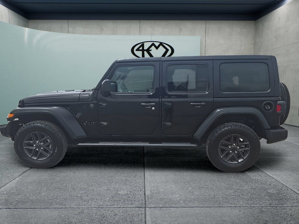 Used 2024 Jeep Wrangler Unlimited Sport AWD/4WD image 6