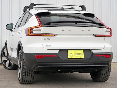 Used 2023 Volvo C40 P8 Recharge Ultimate w/ Protection Package Premier image 5