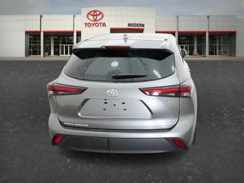 New 2026 Toyota Highlander XLE AWD/4WD image 4