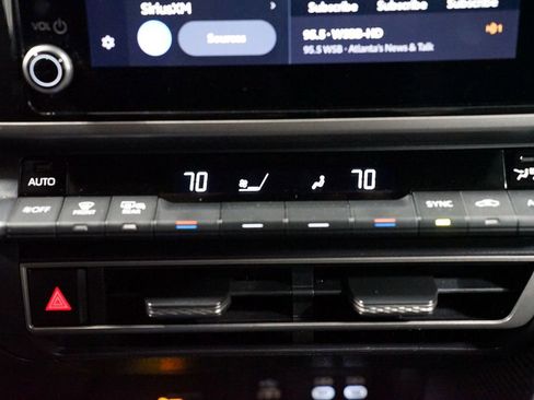 Certified 2025 Toyota Camry SE image 20