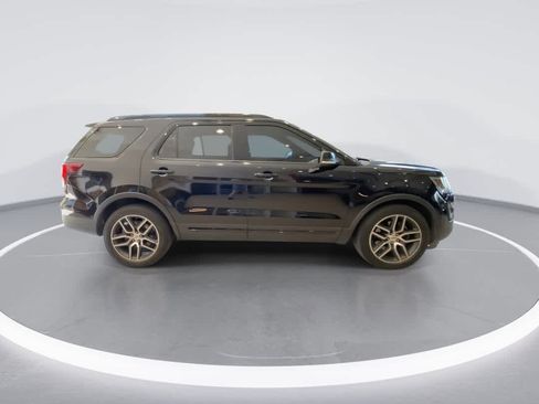 Used 2016 Ford Explorer Sport w/ Equipment Group 401A AWD/4WD image 9