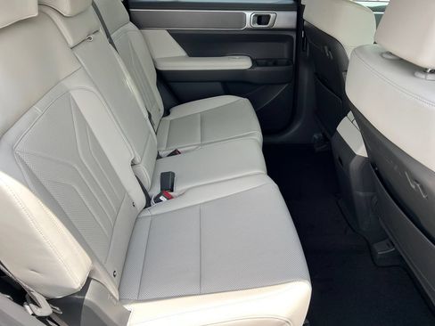 Certified 2026 Hyundai Santa Fe SEL FWD image 10