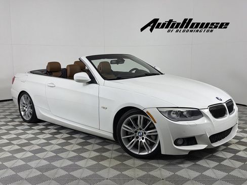 Used 2012 BMW 335i Convertible w/ M Sport Pkg image 1