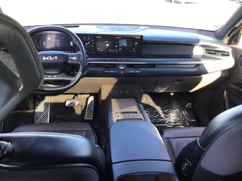 Used 2024 Kia EV9 GT-Line image 15