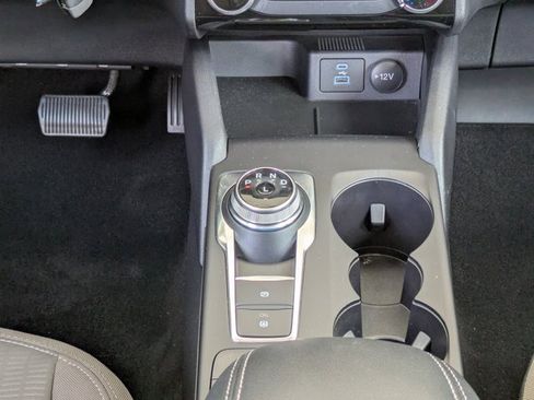 Certified 2022 Ford Escape S image 16