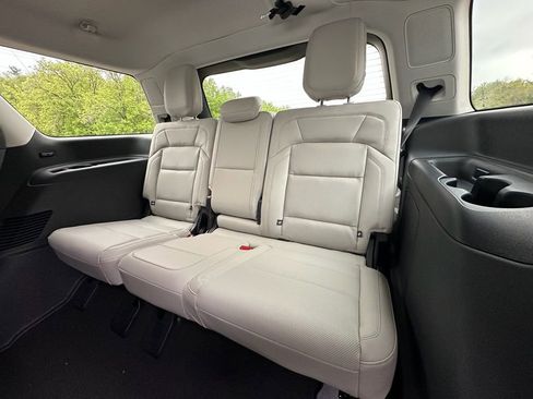 New 2026 Lincoln Navigator Reserve AWD/4WD image 19