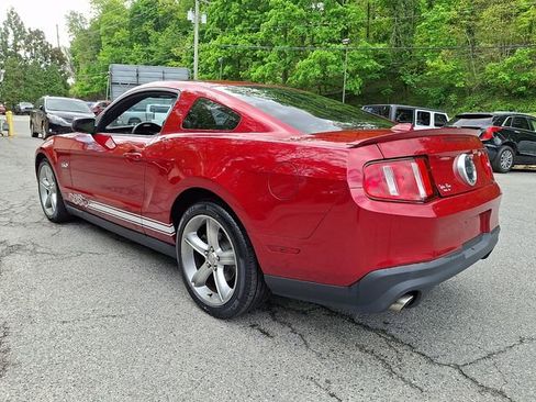 Used 2011 Ford Mustang GT Premium w/ Security Pkg RWD image 8