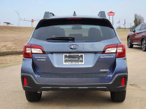 Used 2018 Subaru Outback 2.5i Limited w/ Popular Package #2 image 8