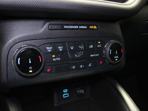 Used 2022 Ford Bronco Sport Outer Banks w/ Tech Package AWD/4WD image 25