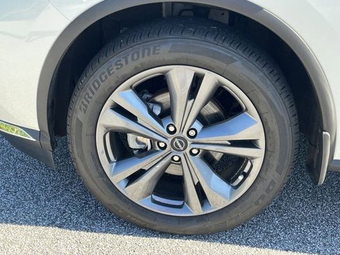 Certified 2024 Nissan Murano Platinum w/ Cargo Package image 33