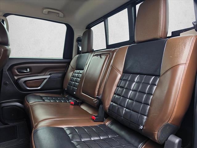 Used 2018 Nissan Titan Platinum Reserve w/ Platinum Utility Package AWD/4WD image 18