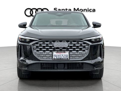 Used 2025 Audi Q5 Premium w/ Convenience Package AWD/4WD image 10