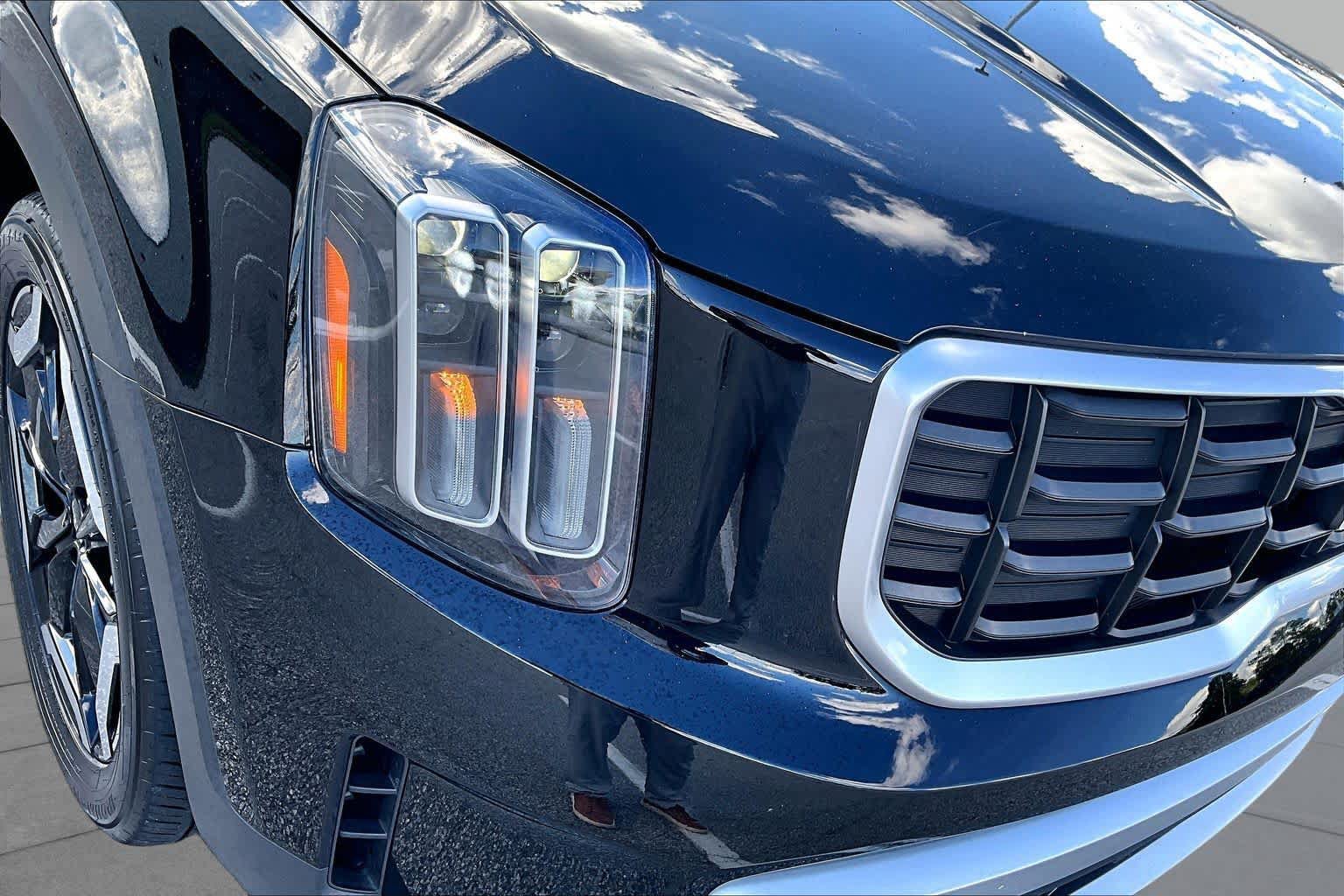 Used 2024 Kia Telluride S w/ S Sunroof Package FWD image 28
