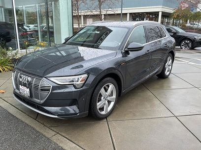 Used 2019 Audi e-tron Prestige w/ Prestige Package