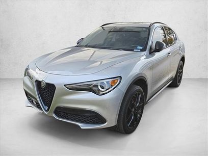 Used 2020 Alfa Romeo Stelvio w/ Nero Edizione
