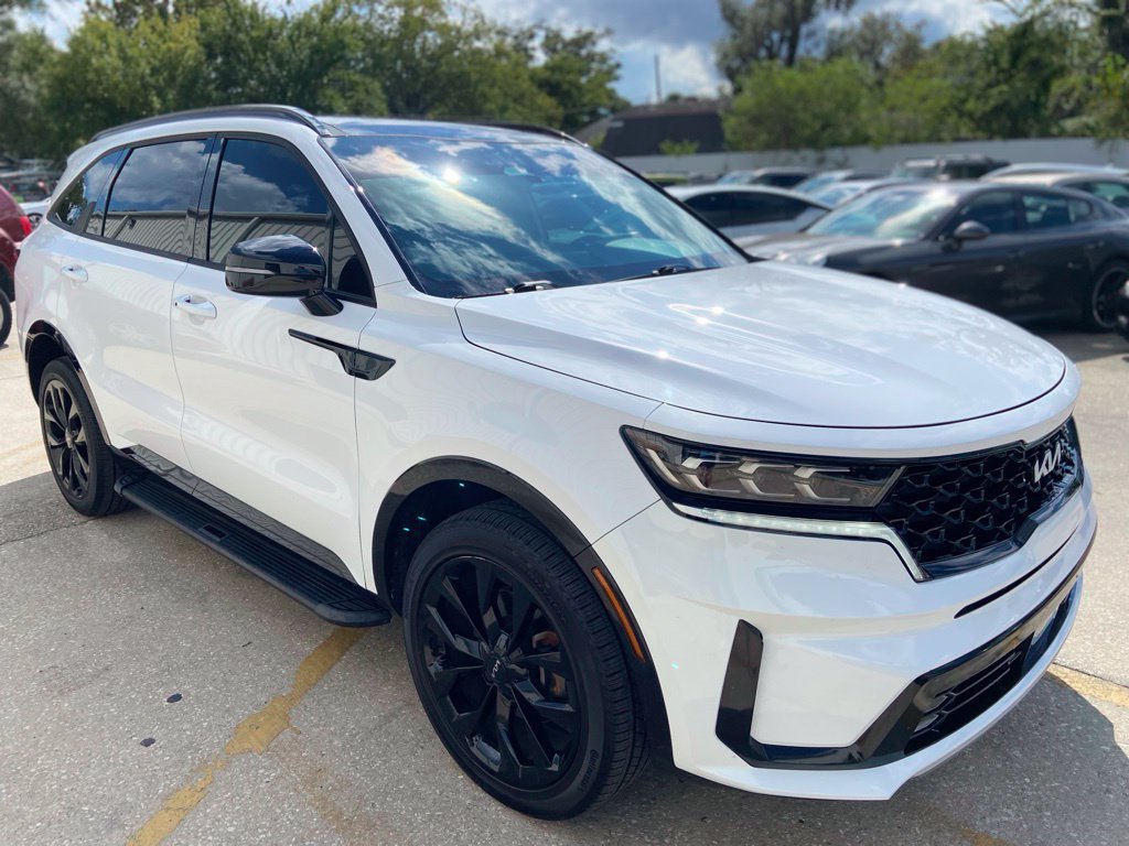 Used 2023 Kia Sorento SX AWD/4WD image 7