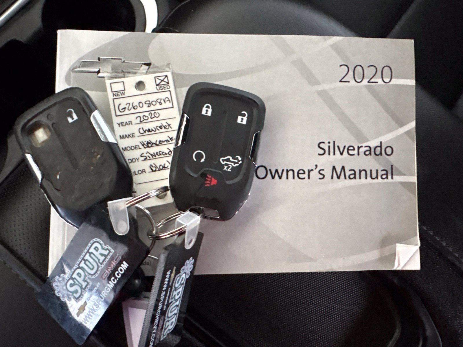 Used 2020 Chevrolet Silverado 1500 High Country w/ Technology Package AWD/4WD image 36