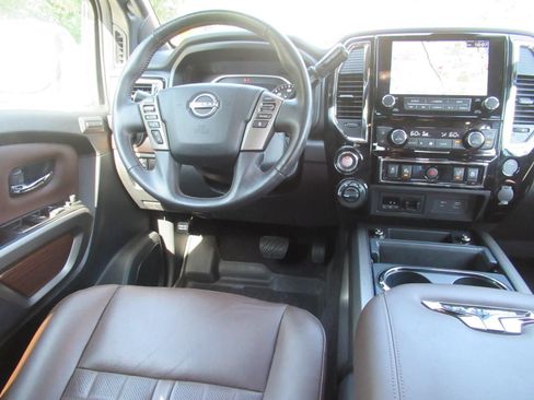 Used 2023 Nissan Titan Platinum Reserve w/ Moonroof Package AWD/4WD image 14