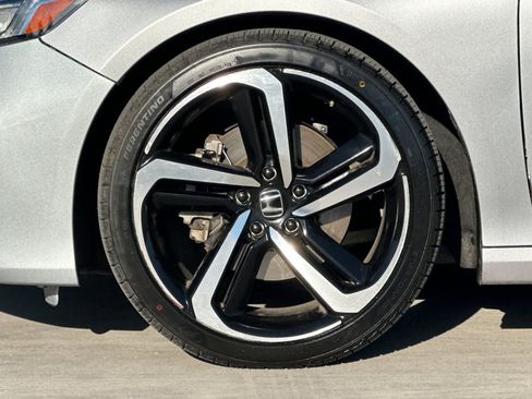 Used 2019 Honda Accord Sport image 26