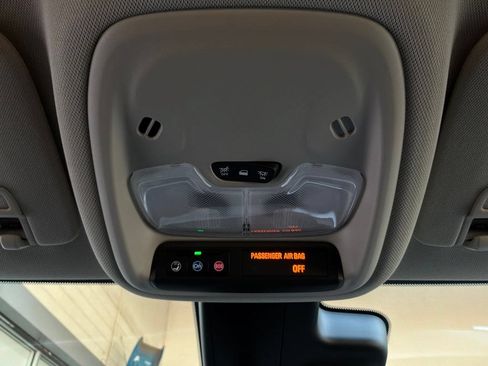 Used 2025 Buick Encore GX Preferred FWD image 14