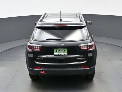 Used 2022 Jeep Compass Trailhawk w/ Sun and Sound Group AWD/4WD image 41
