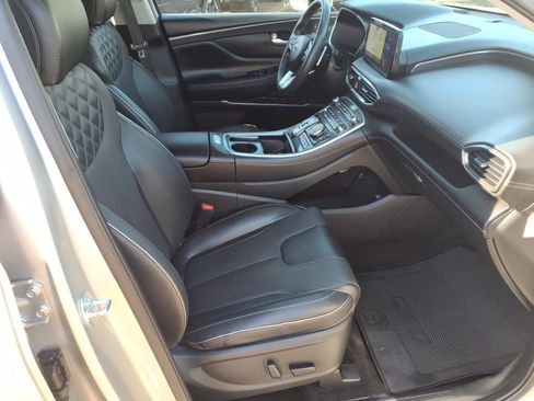 Certified 2023 Hyundai Santa Fe Limited AWD/4WD image 11