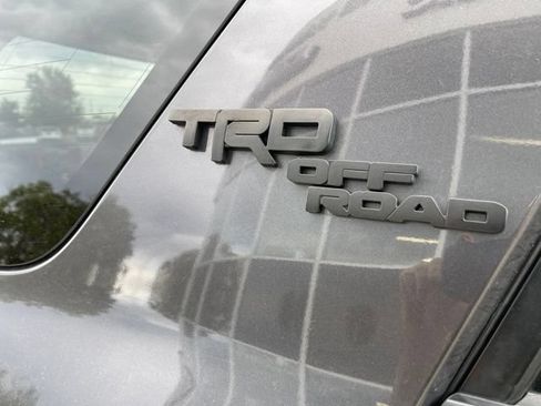 Used 2021 Toyota 4Runner TRD Off-Road Premium w/ Moonroof Package AWD/4WD image 21