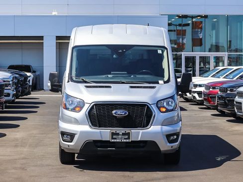 Used 2024 Ford Transit 350 XLT RWD image 2
