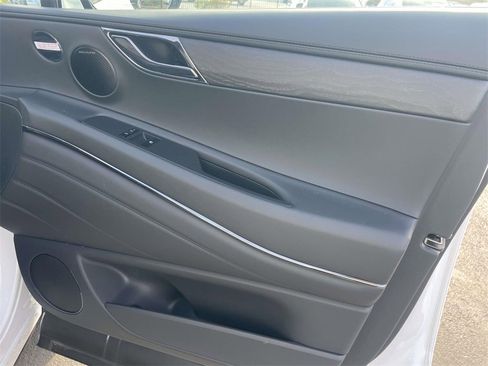 New 2026 Genesis GV80 3.5T Prestige image 29