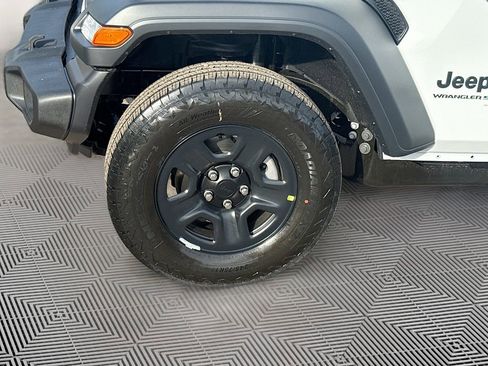 New 2026 Jeep Wrangler Sport AWD/4WD image 33
