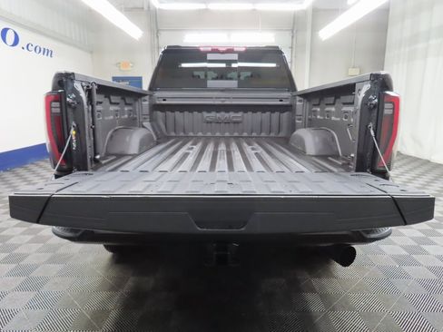 Used 2025 GMC Sierra 2500 AT4 w/ AT4 Premium Plus Package image 44