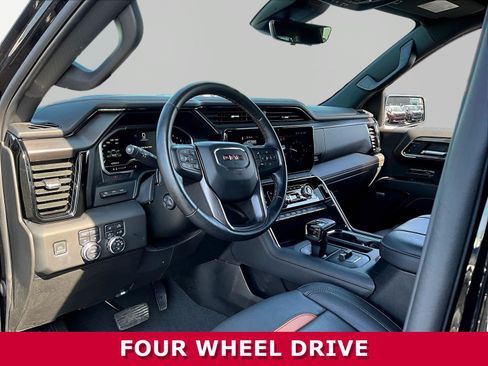 Used 2024 GMC Sierra 1500 AT4 w/ Technology Package AWD/4WD image 15
