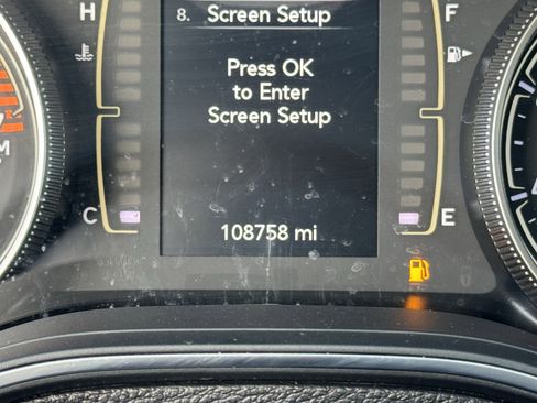 Used 2020 Jeep Cherokee Latitude Plus w/ Cold Weather Group image 20