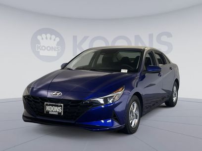 Used 2023 Hyundai Elantra SE