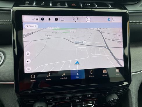 Certified 2023 Jeep Grand Cherokee L Limited w/ Luxury Tech Group II AWD/4WD image 19