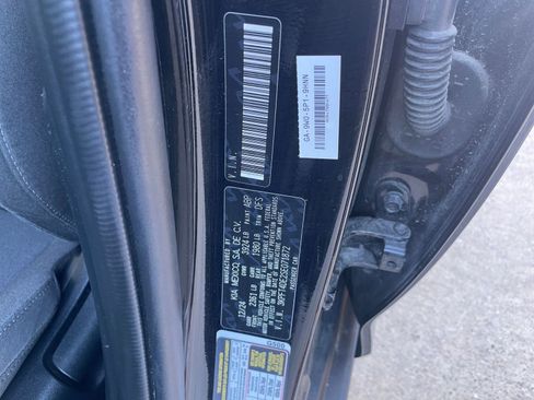 Used 2025 Kia K4 LXS image 32