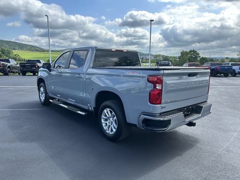 Used 2024 Chevrolet Silverado 1500 LT AWD/4WD image 5