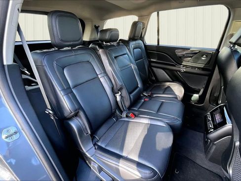 Used 2024 Lincoln Aviator Reserve image 20