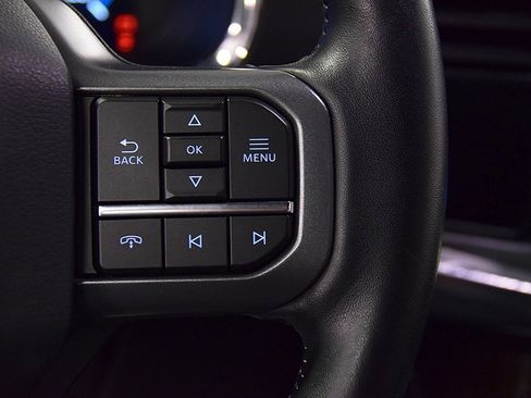 Used 2022 Ford F150 Lariat image 22