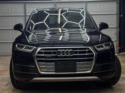 Used 2020 Audi Q5 2.0T Premium Plus w/ Premium Plus Package
