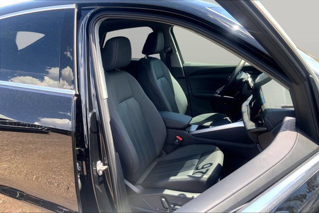 Certified 2025 Audi Q5 Premium Plus AWD/4WD image 7