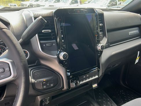 New 2025 RAM 5500 2WD Regular Cab image 24