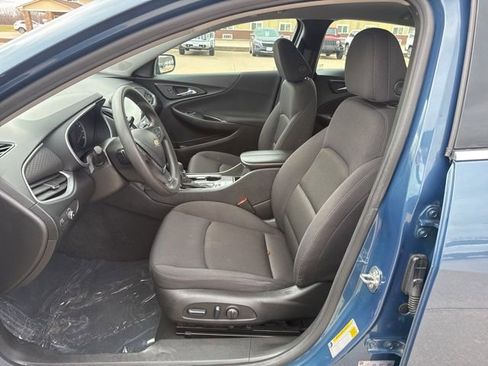 Used 2024 Chevrolet Malibu LT image 12