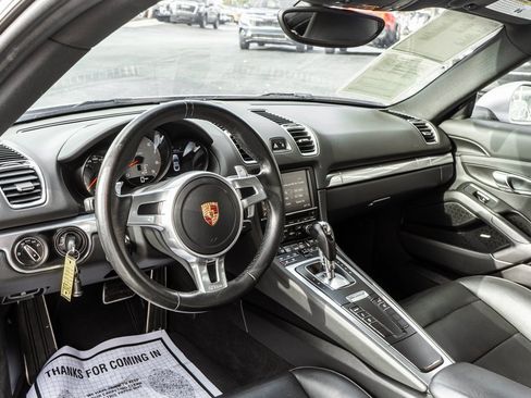 Used 2016 Porsche Cayman S image 7