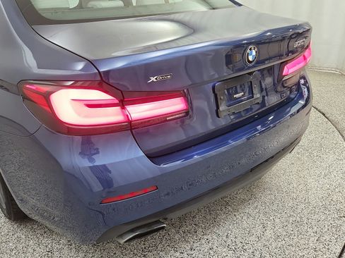 Used 2021 BMW 530e xDrive w/ Premium Package AWD/4WD image 29